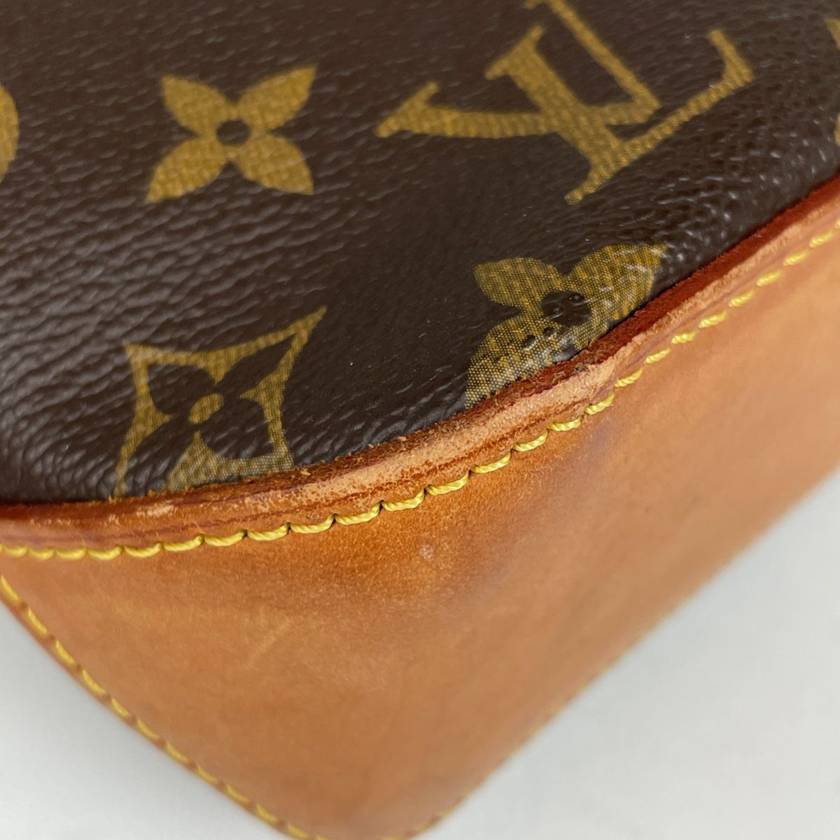 Louis Vuitton Trotteur Shoulder Bag Monogram Brown