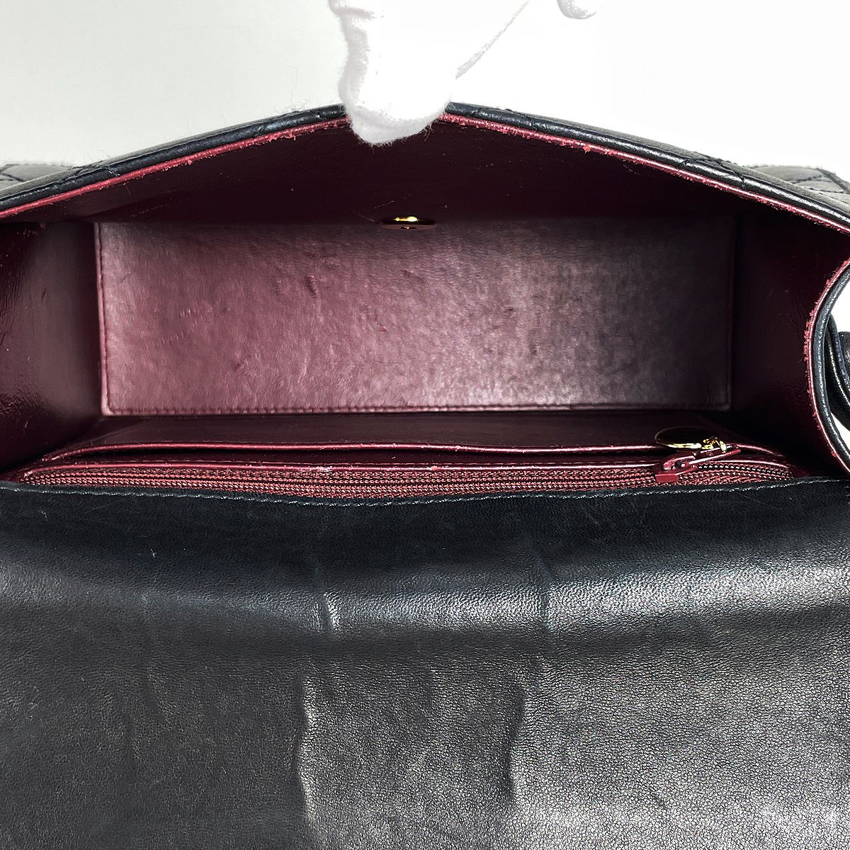 Chanel CC Logo Shoulder Bag Quilted Leather Black