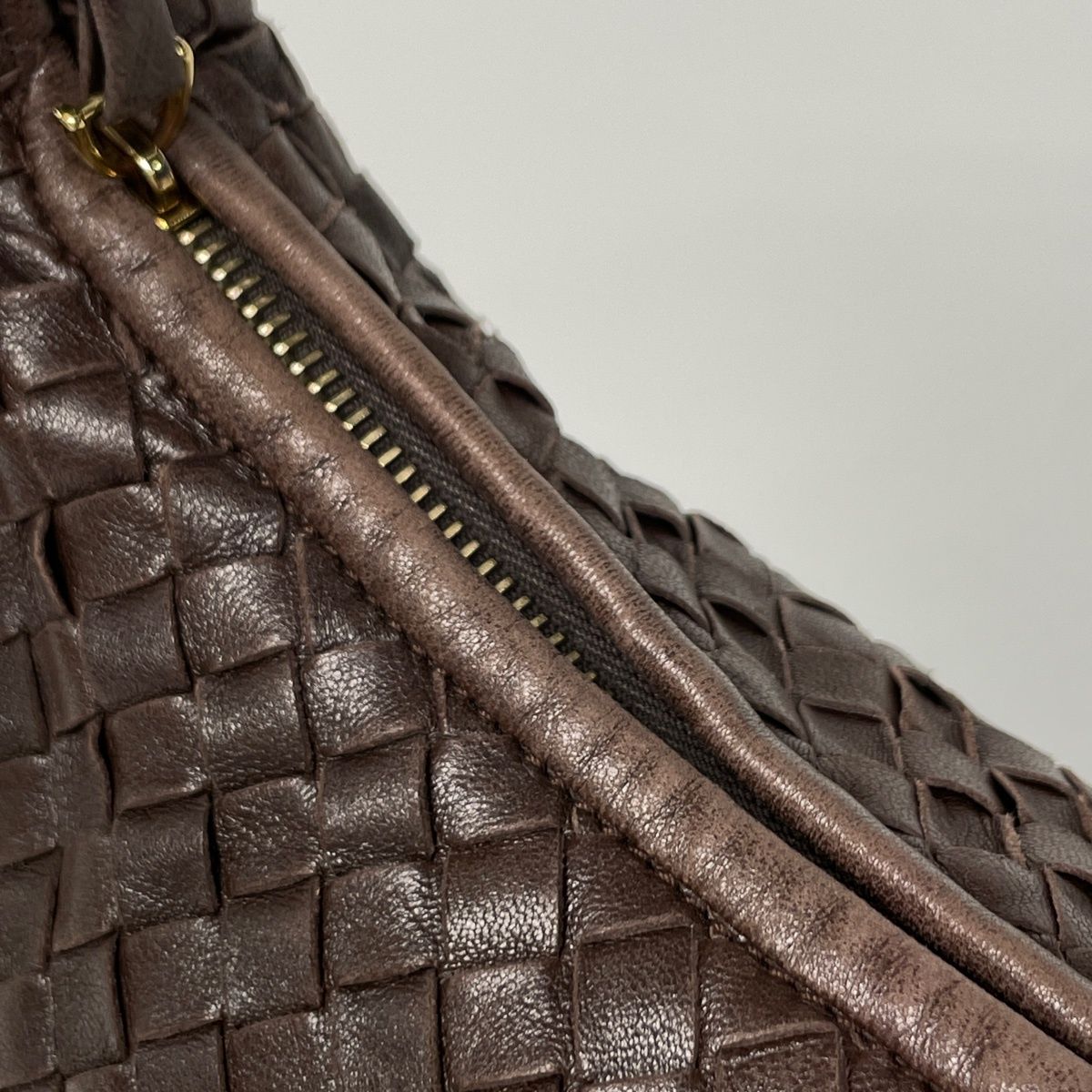 Bottega Veneta Intrecciato Shoulder Bag Hobo Leather Brown