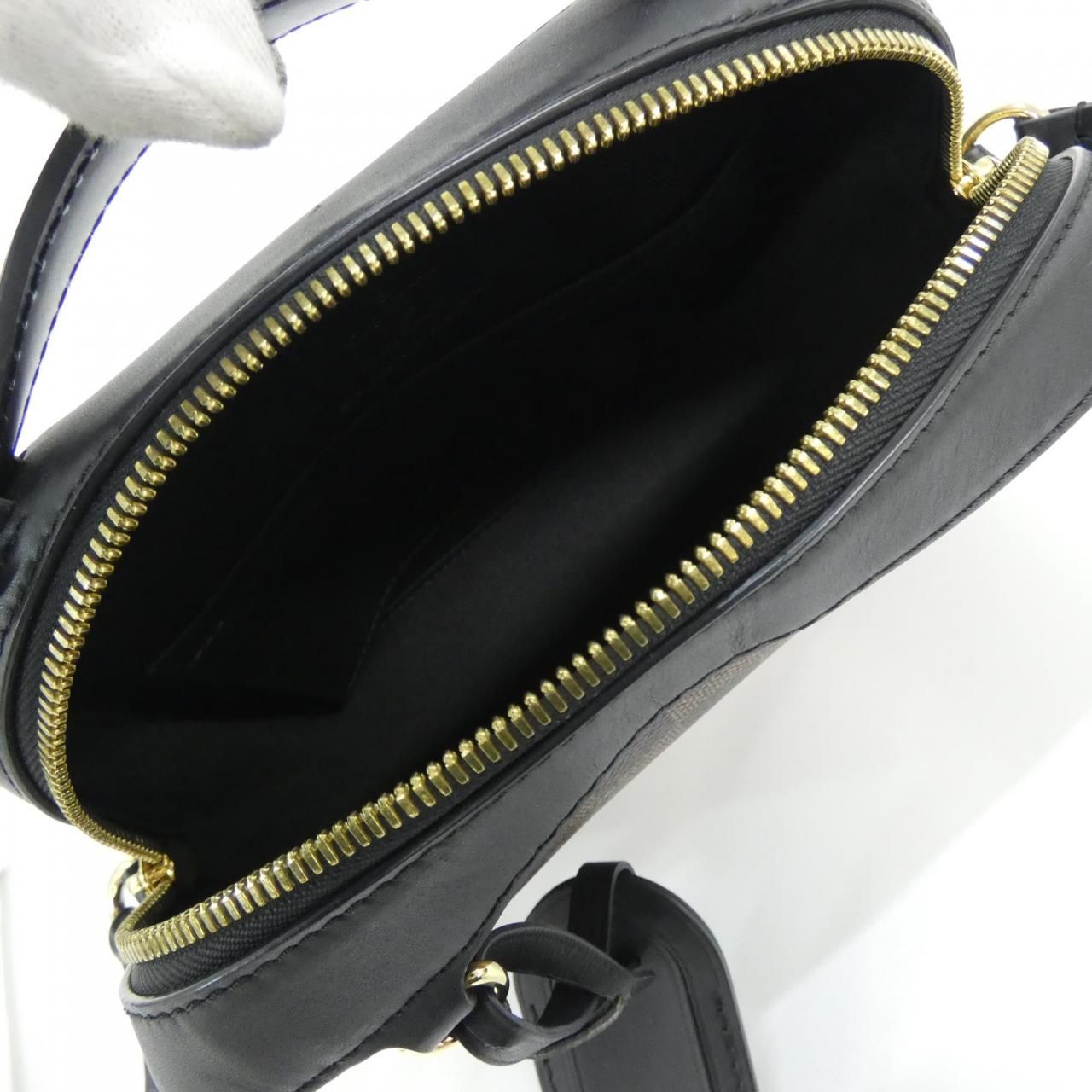 Louis Vuitton Damier Santa Monica Shoulder Bag