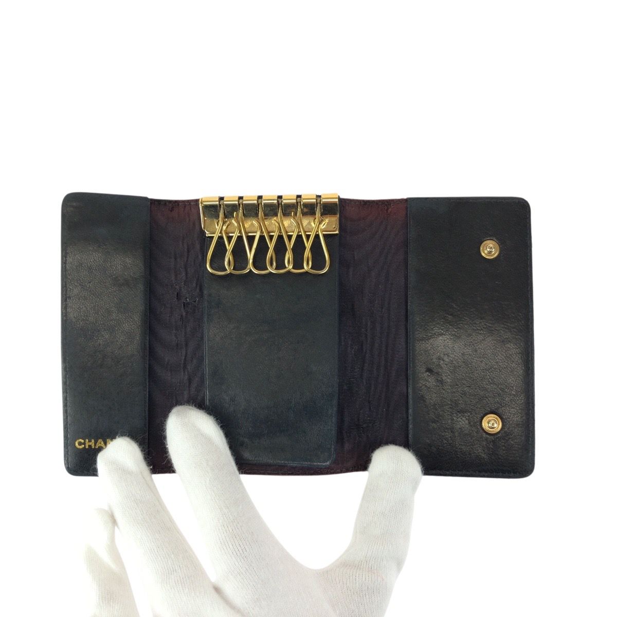 Chanel Vintage CC Logo 6 Rows Black Gold Caviar Leather Key Case Key Holder