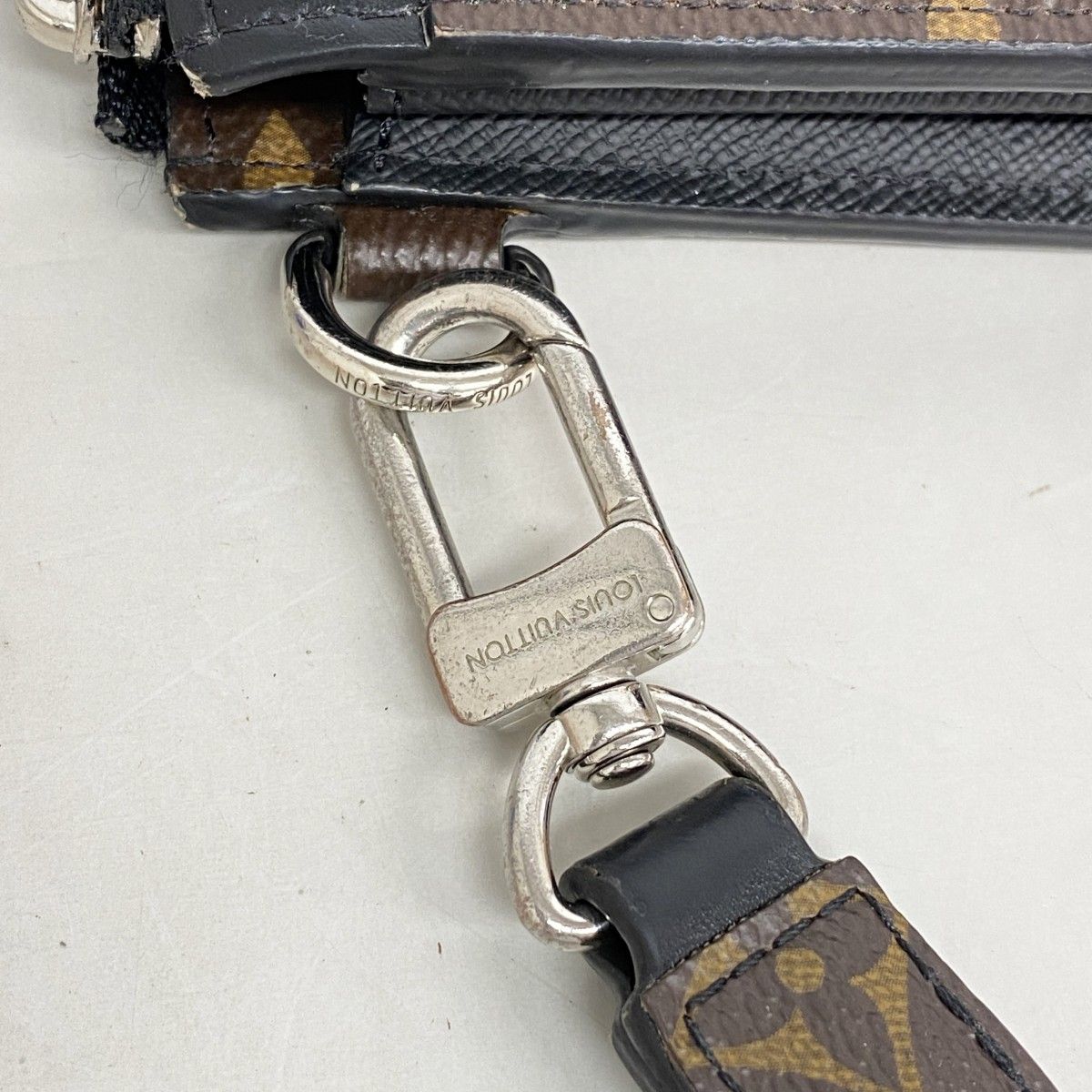 Louis Vuitton Wallet Monogram Macassar Zippy Dragonne Noir