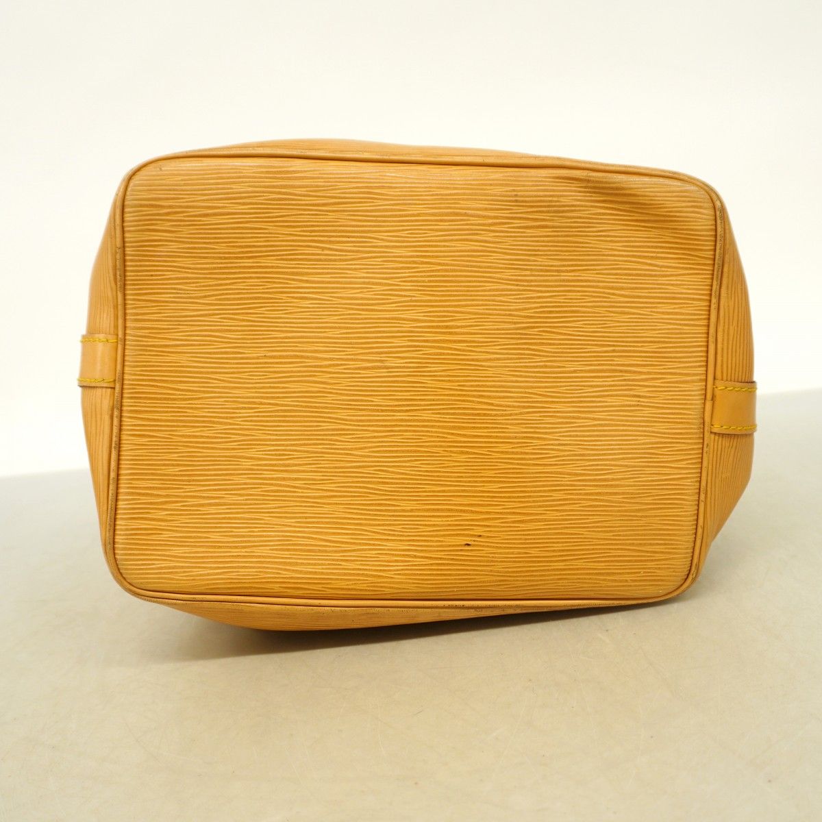 Louis Vuitton Shoulder Bag Epi Petit Noe Winnipeg Beige