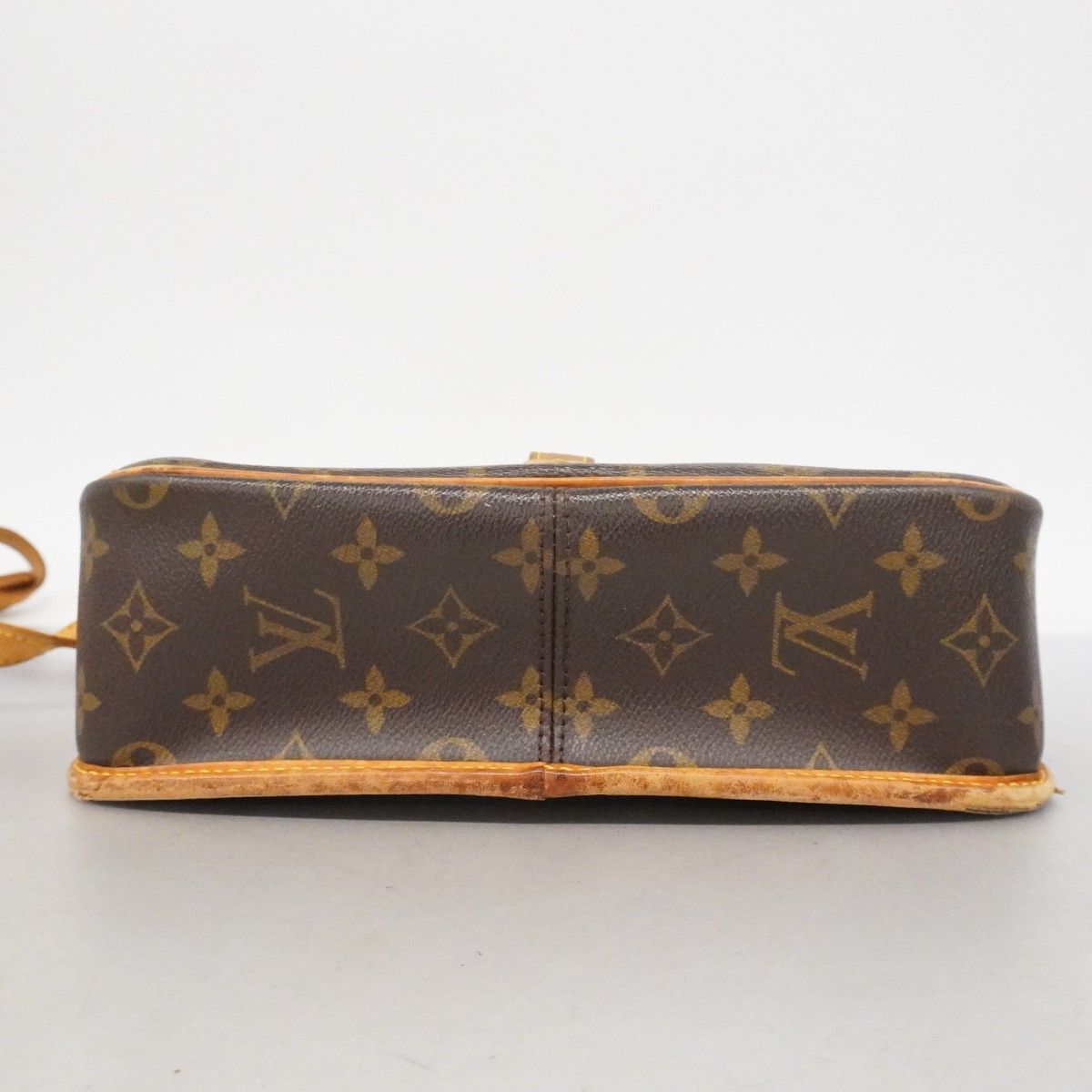 Louis Vuitton Shoulder Bag Monogram Sologne Brown