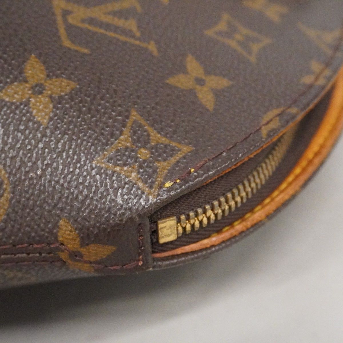 Louis Vuitton Handbag Monogram Ellipse PM Brown