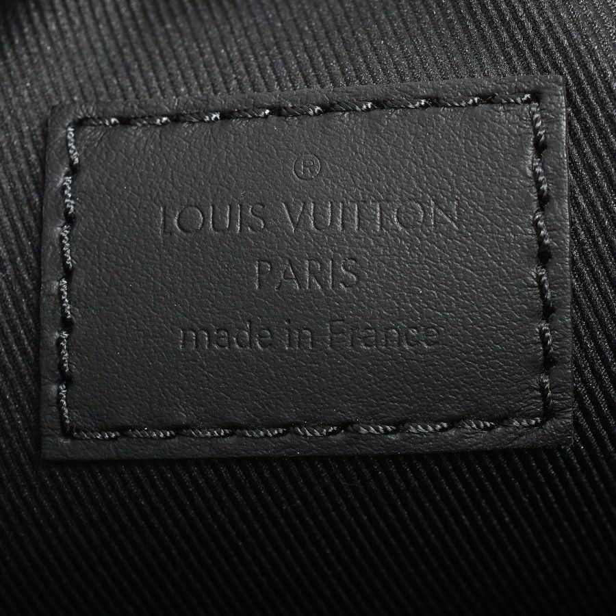 Louis Vuitton Clutch Takeoff Pouch