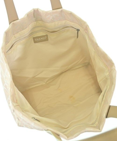 Chanel Tote Beige
