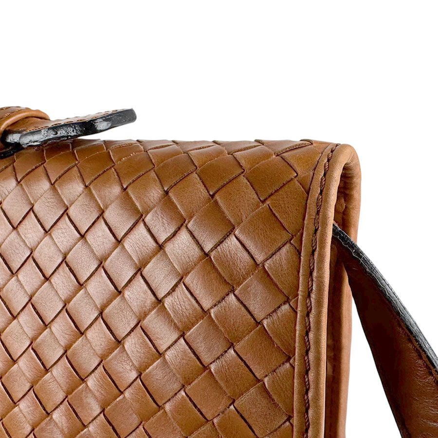 Bottega Veneta Business Shoulder Bag Intrecciato