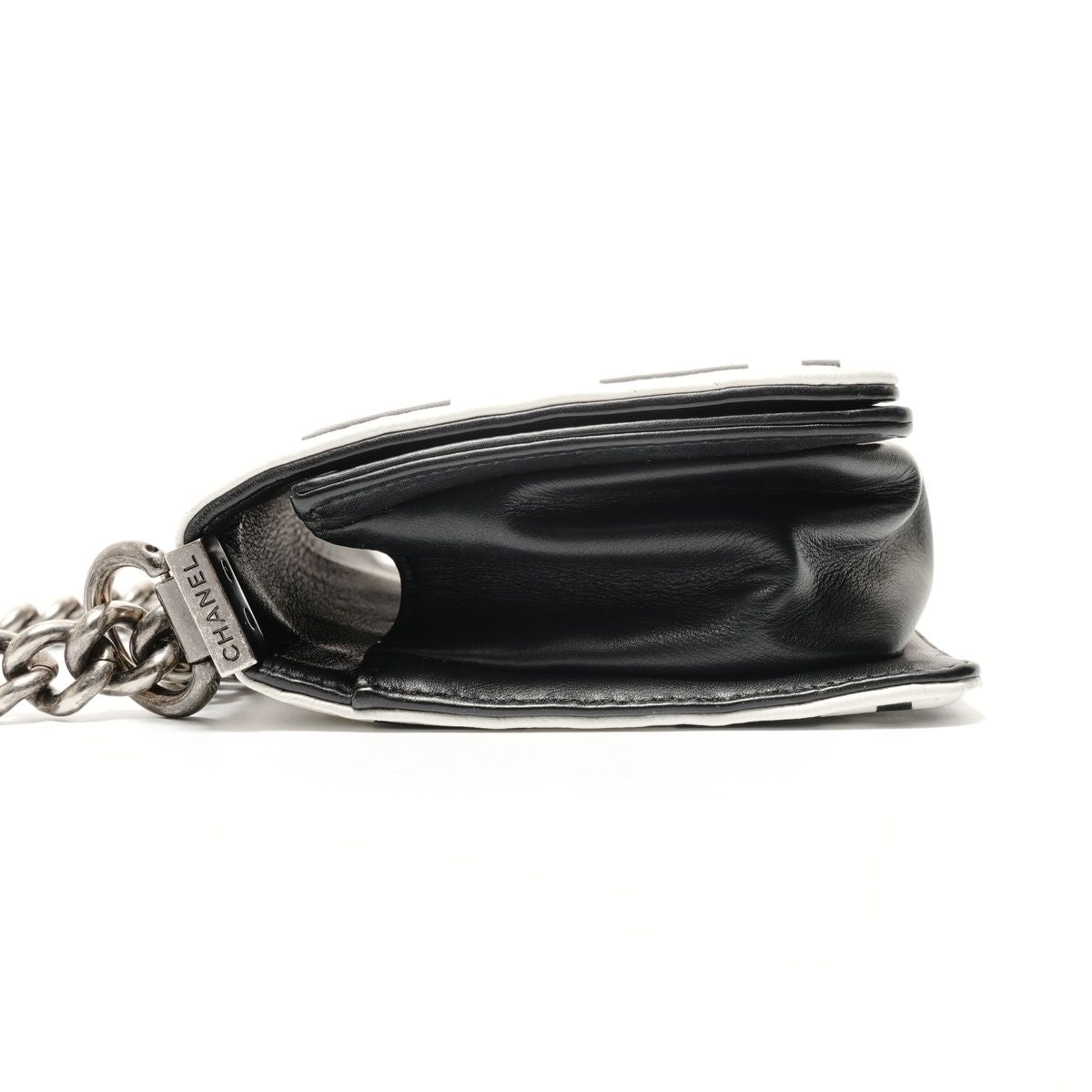 Chanel Shoulder Bag Boy No 19
