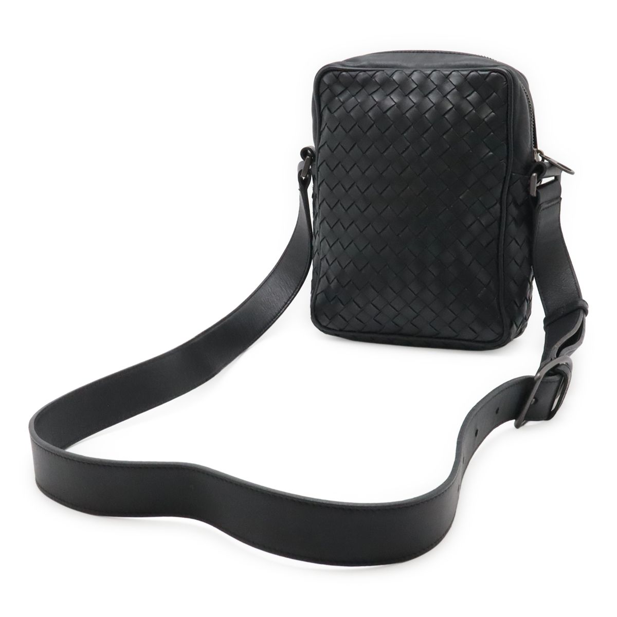 Bottega Veneta Intrecciato Shoulder Bag Pochette Leather Black