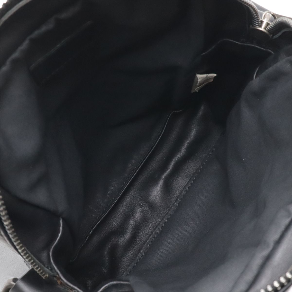Bottega Veneta Intrecciato Shoulder Bag Pochette Leather Black