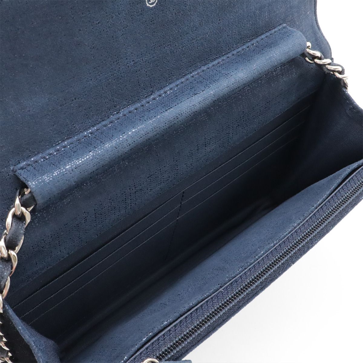 Chanel Quilted Chain Wallet Shoulder Bag Pochette Crossbody Sparkle Leather