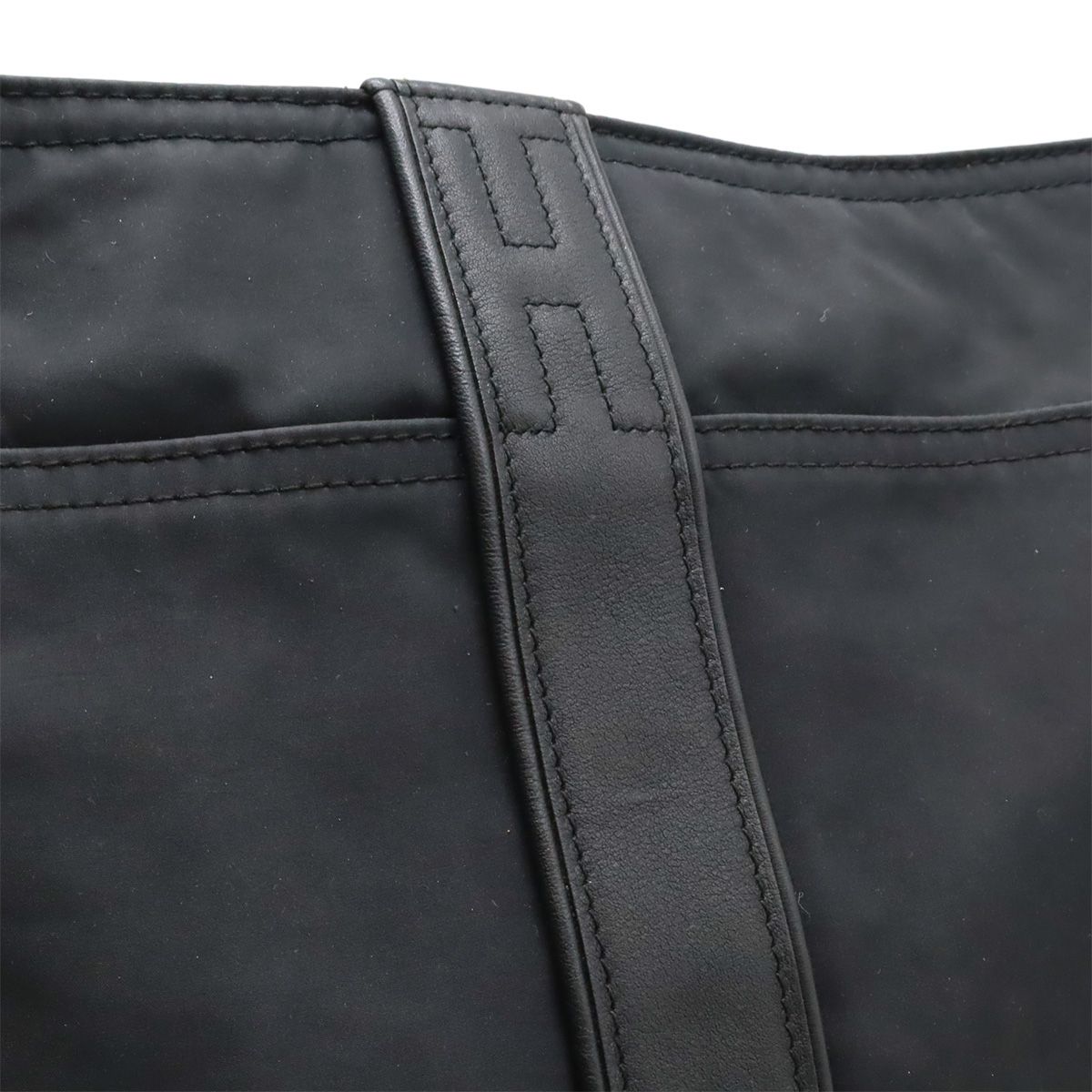 Hermes Acapulco Besace MM Tote Large Handbag Toilet Blanc Canvas Leather Black