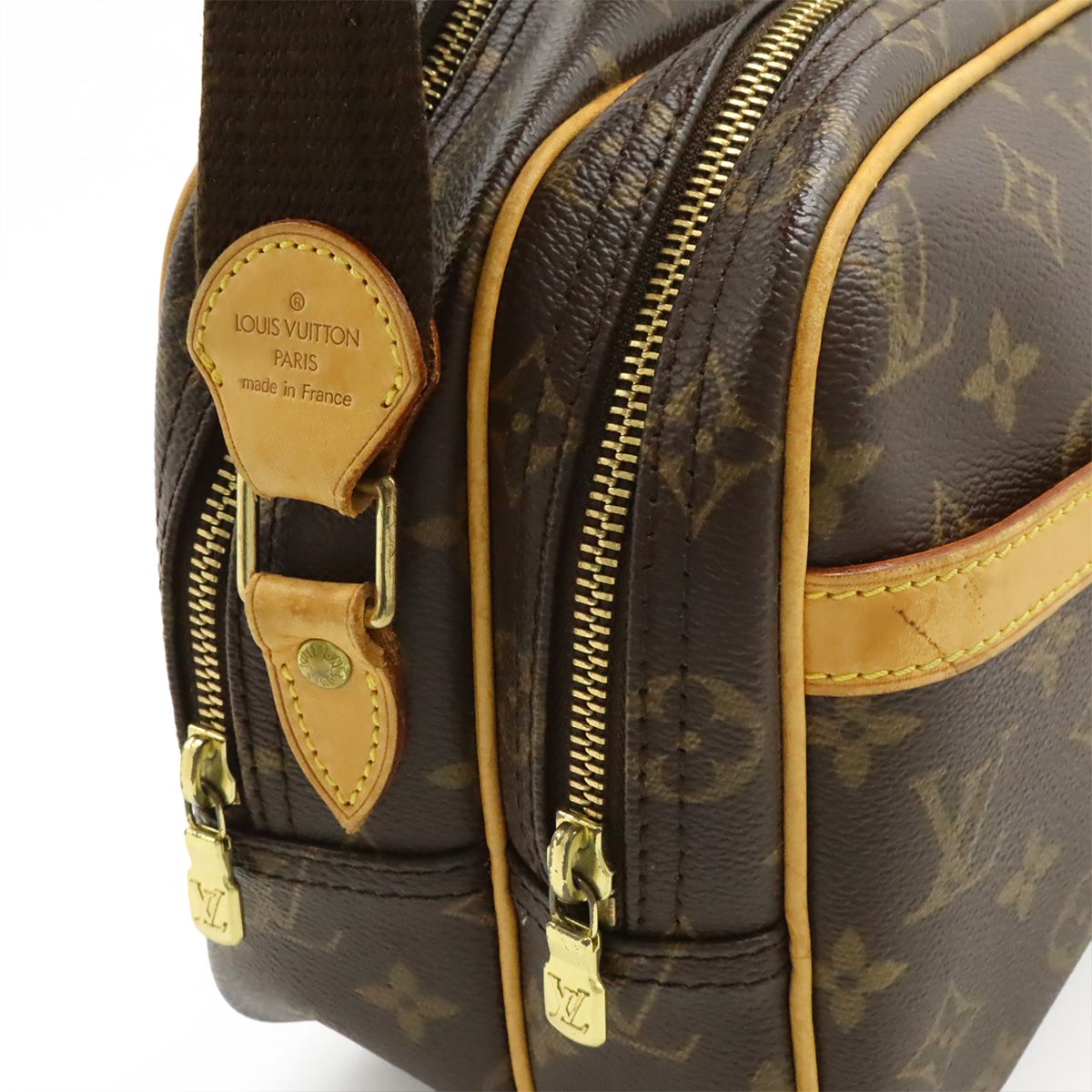 Louis Vuitton Monogram Reporter PM Shoulder Bag