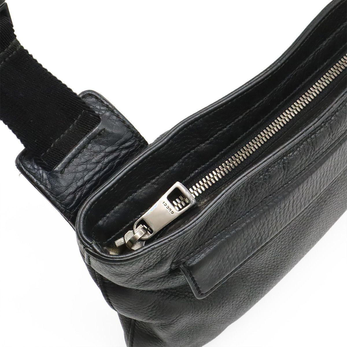 Gucci Soho Interlocking Logo Belt Bag Leather Black Silver