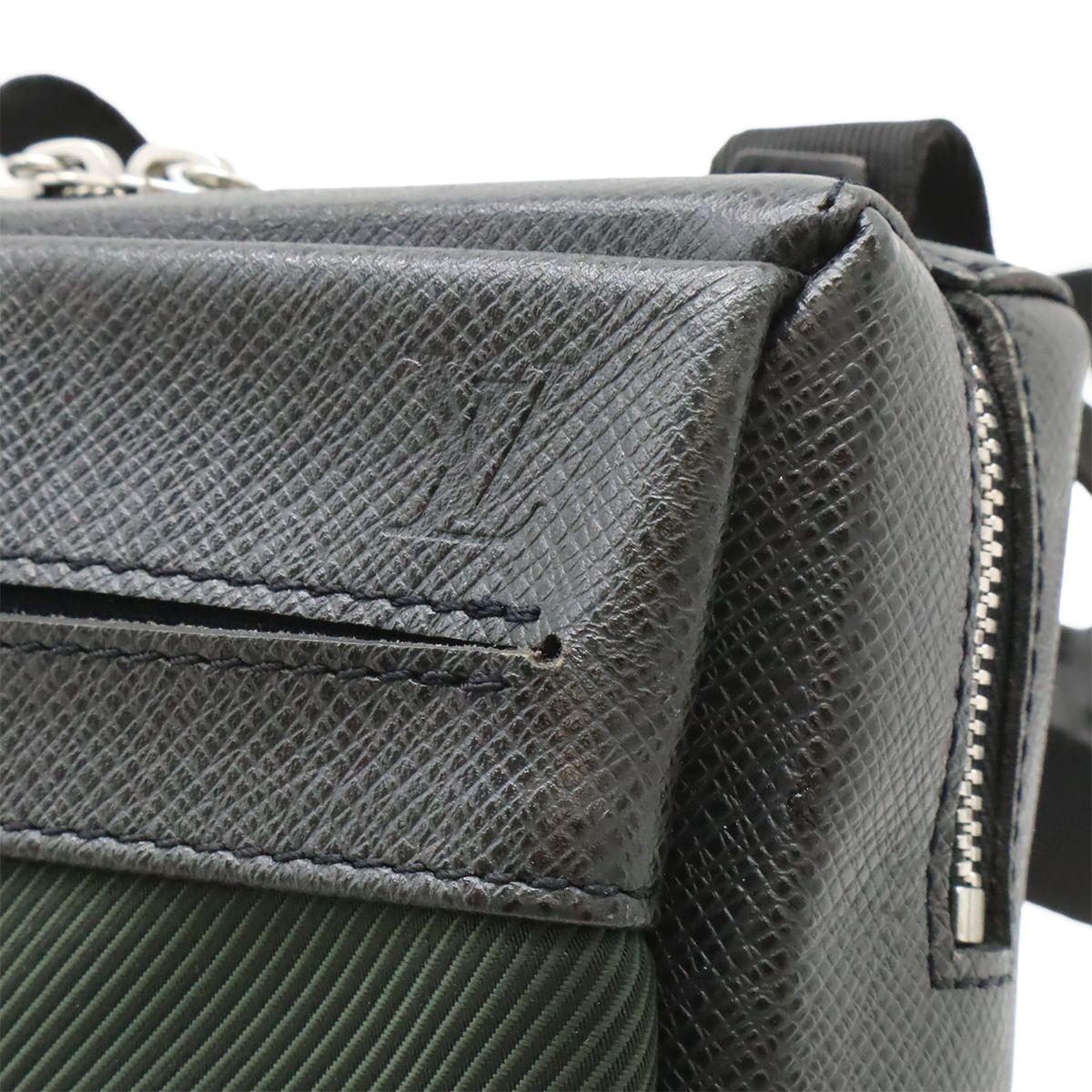 Louis Vuitton Taiga Sayan Shoulder Bag Crossbody Leather Canvas Ardoise Black