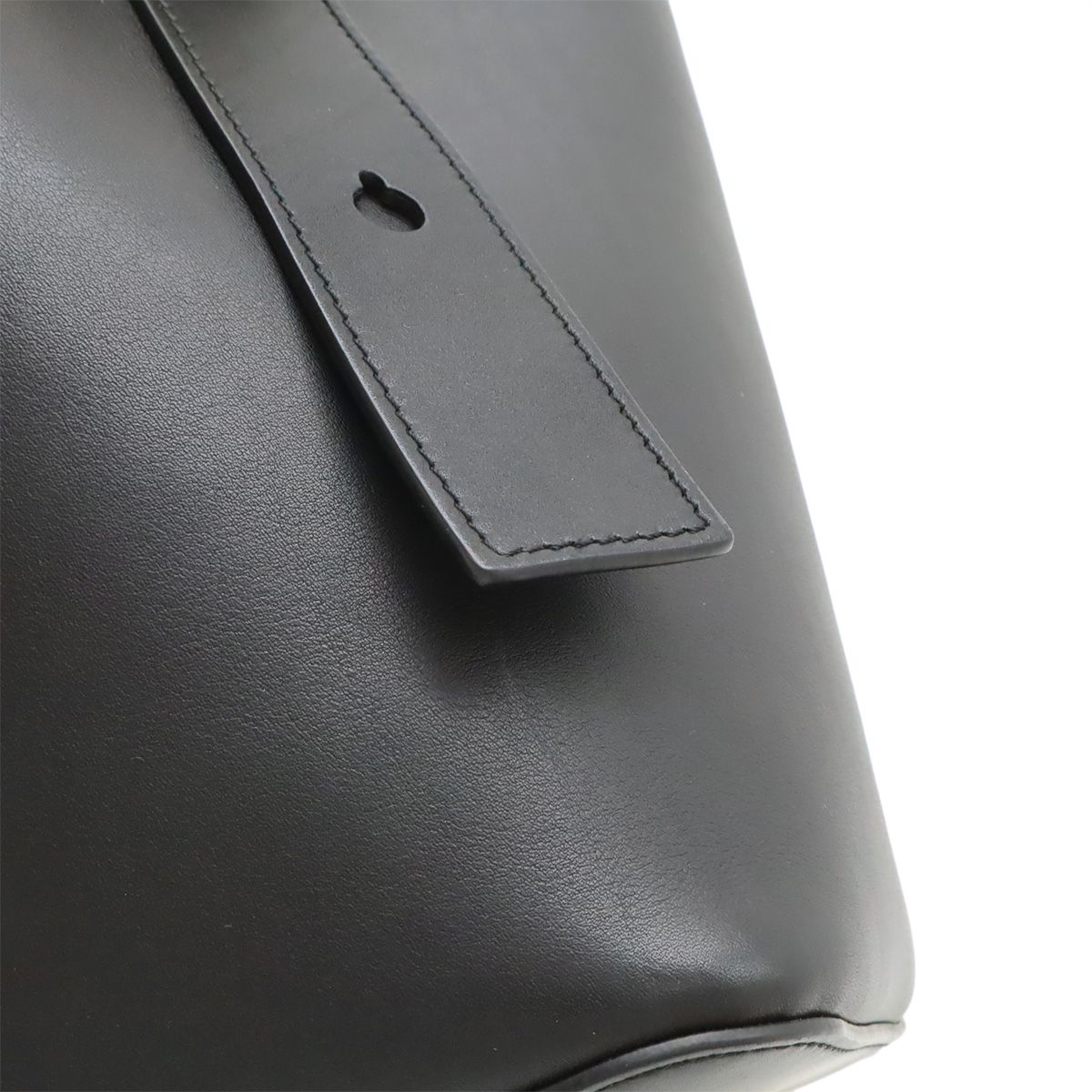 Loewe Pebble Bucket Bag Mini Slim Scarf Leather Black Gold