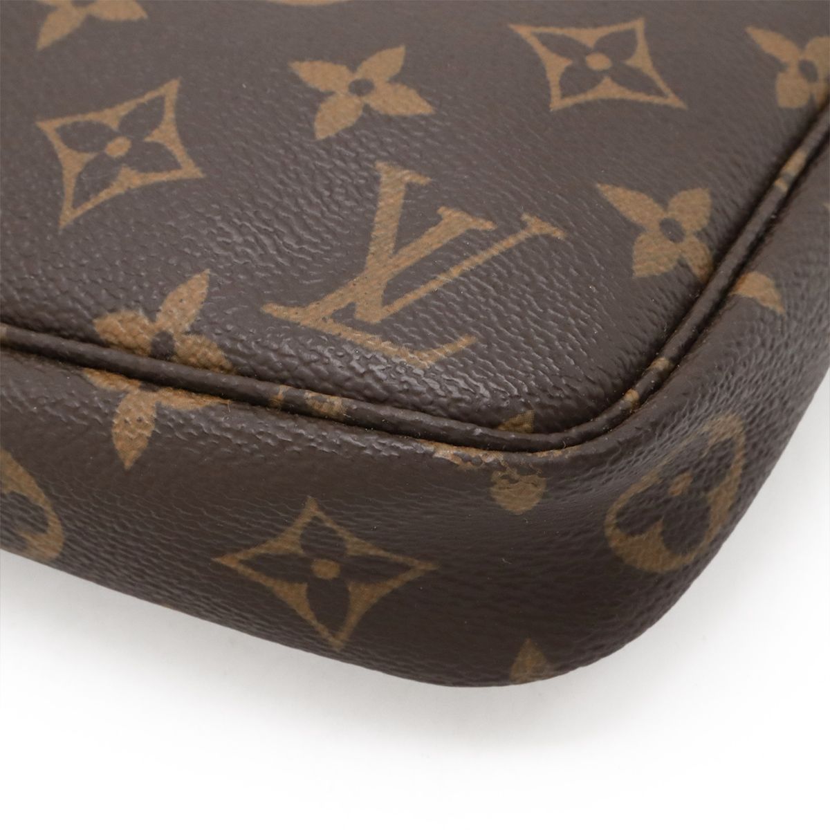 Louis Vuitton Monogram Pochette Pouch Handbag Party