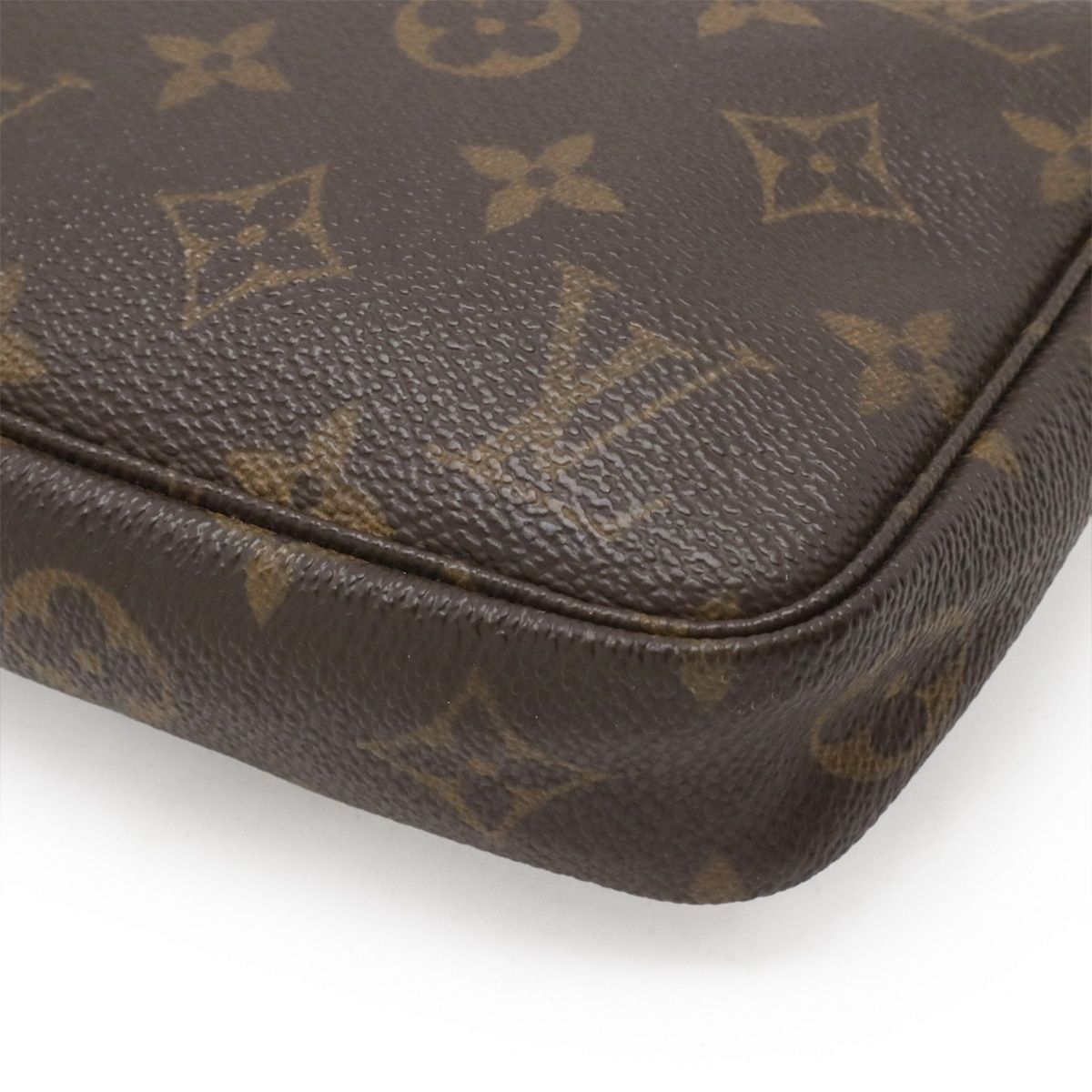 Louis Vuitton Monogram Pochette Pouch Handbag Party