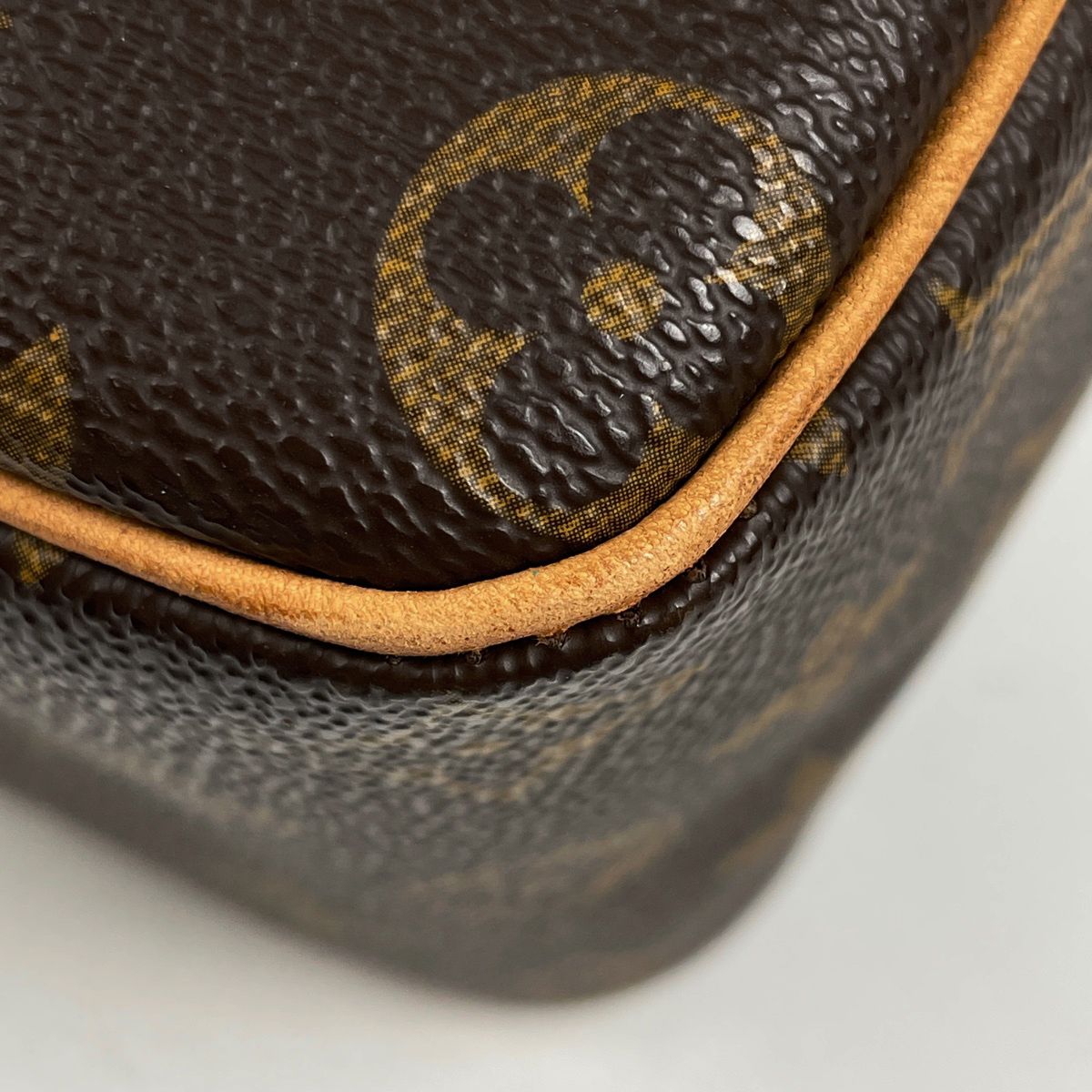 Louis Vuitton City MM Shoulder Bag Monogram Brown