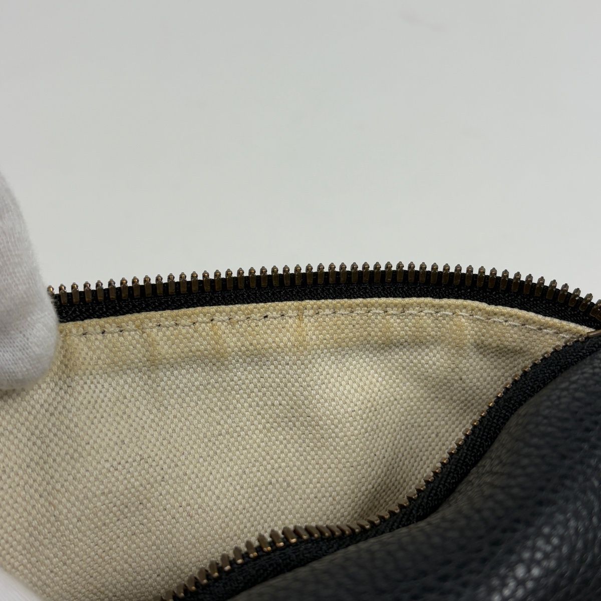 Gucci Logo Waist Bag Leather Black