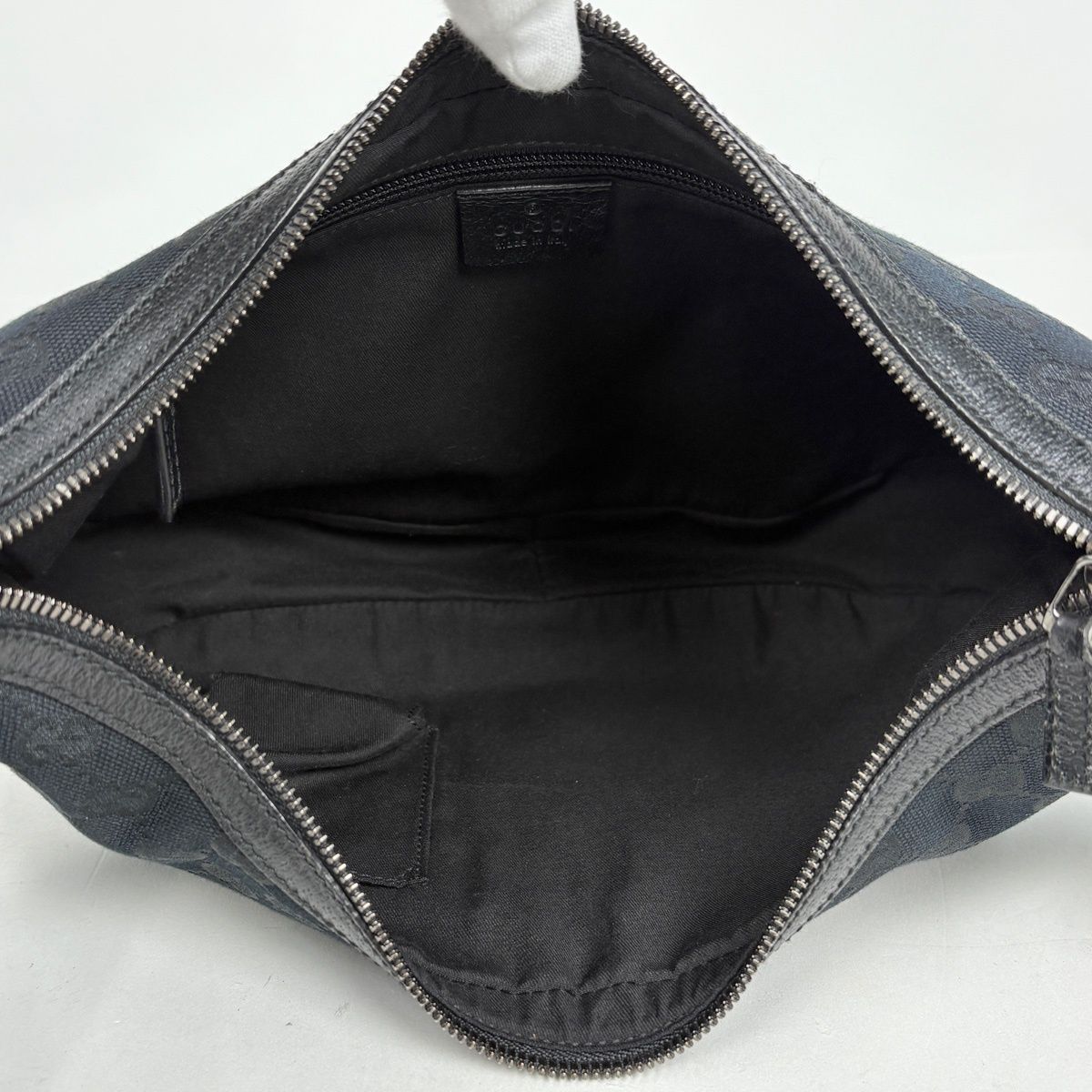 Gucci GG Pattern Shoulder Bag Canvas Black