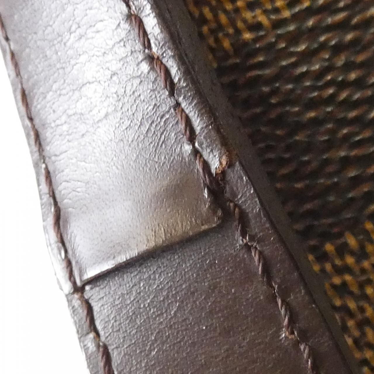 Louis Vuitton Damier Musette Shoulder Bag