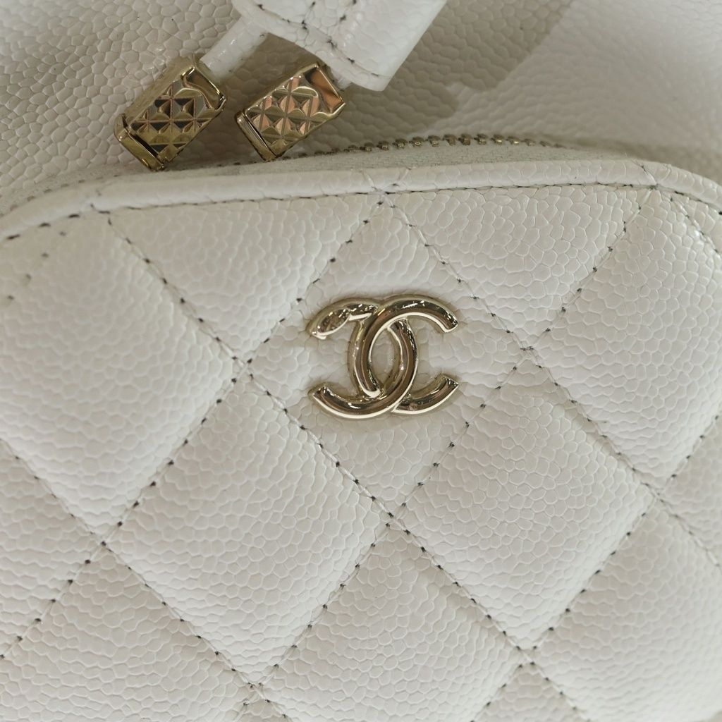 Chanel Quilted 2-Way Shoulder Bag Chain White Caviar Leather Gold
