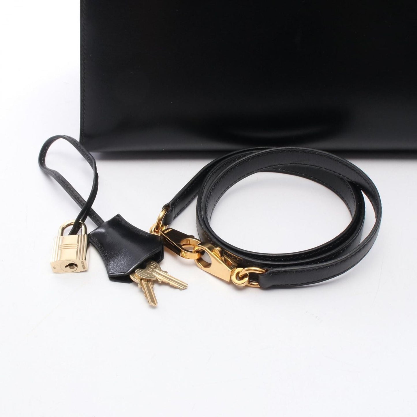 Hermes Handbag Kelly 32