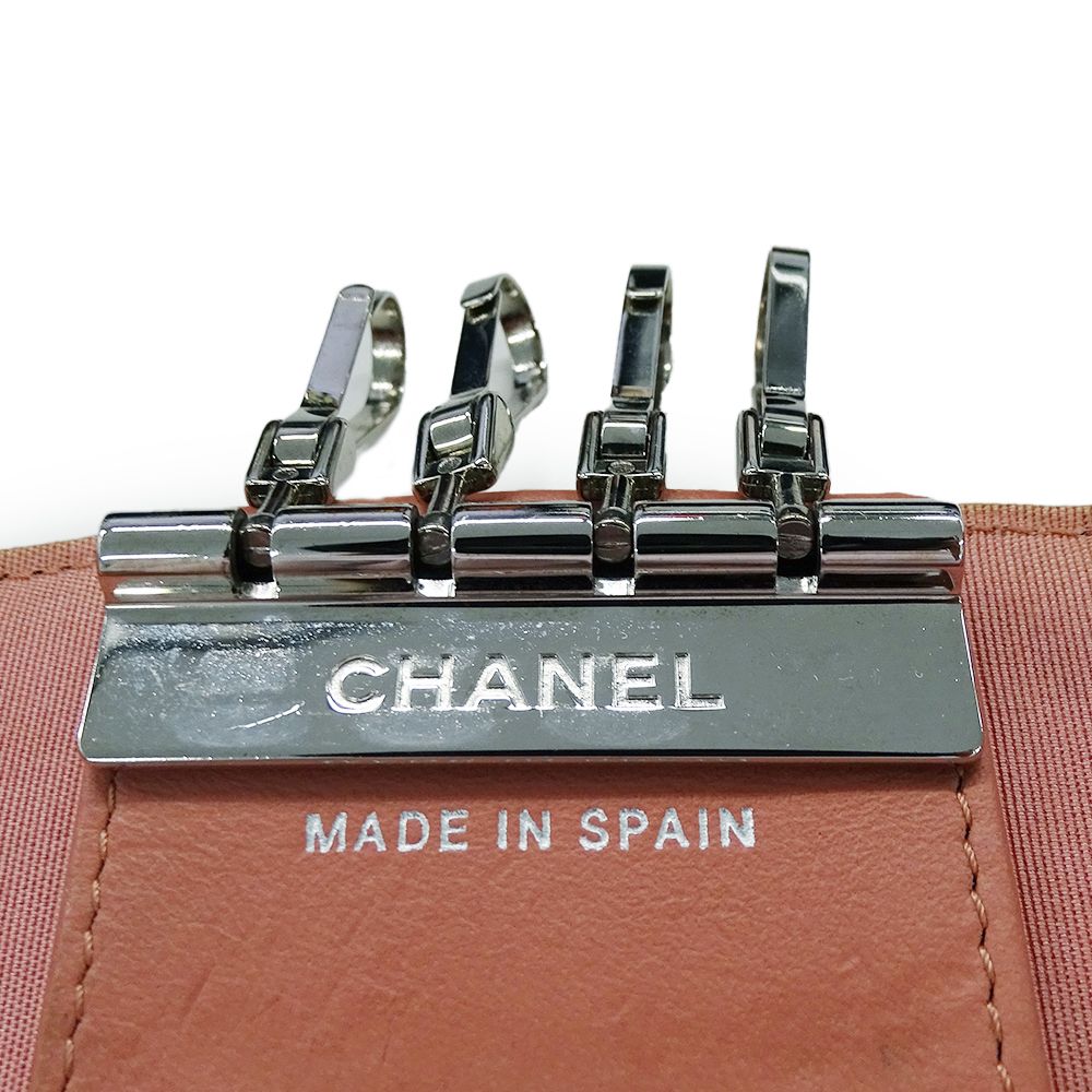 Chanel Key Case Caviar Leather 4 Rows Salmon Pink Silver CC Logo Key Holder
