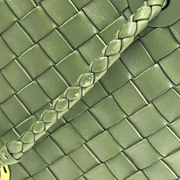 Bottega Veneta Small Andiamo Messenger Bag