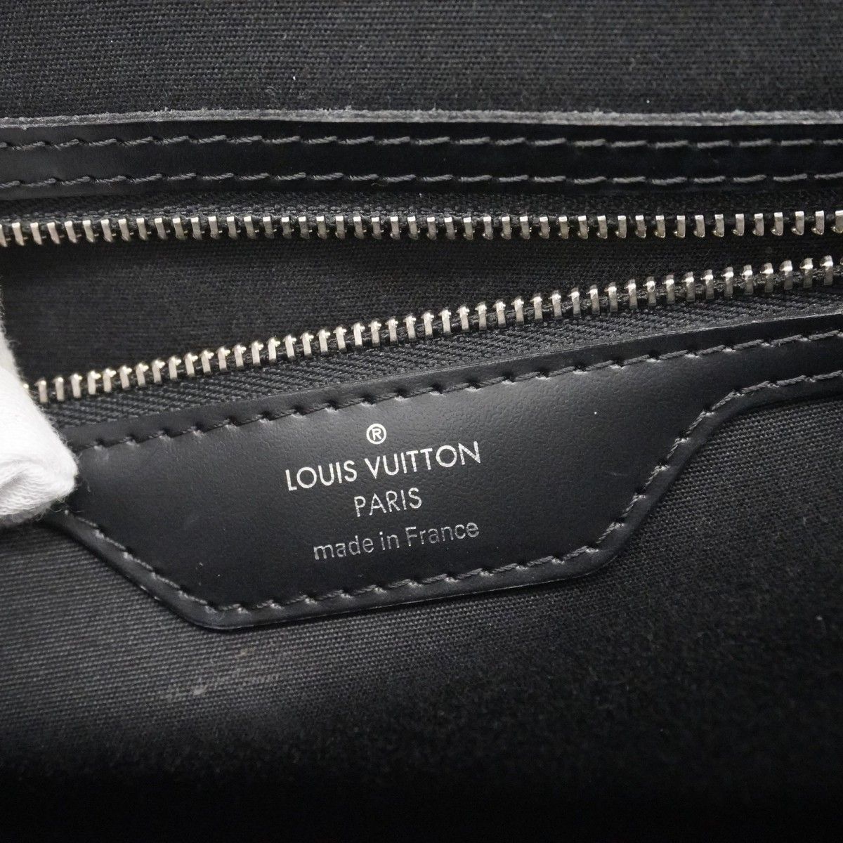 Louis Vuitton Handbag Epi MM Noir 2-Way Bag