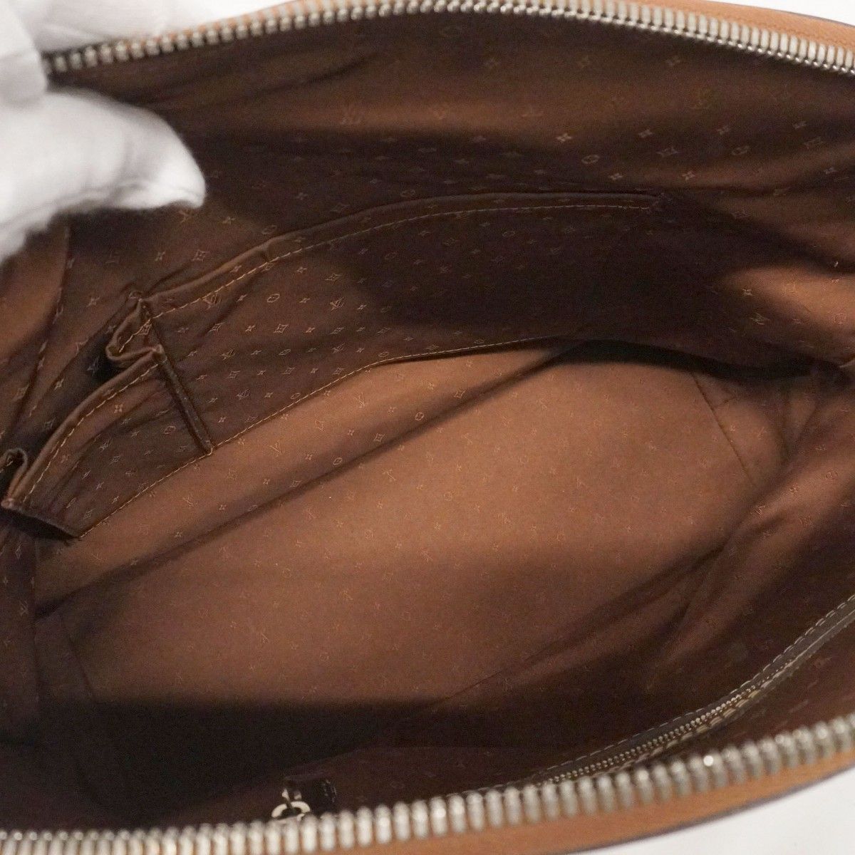 Louis Vuitton Handbag Suhali Lockit MM Suienne