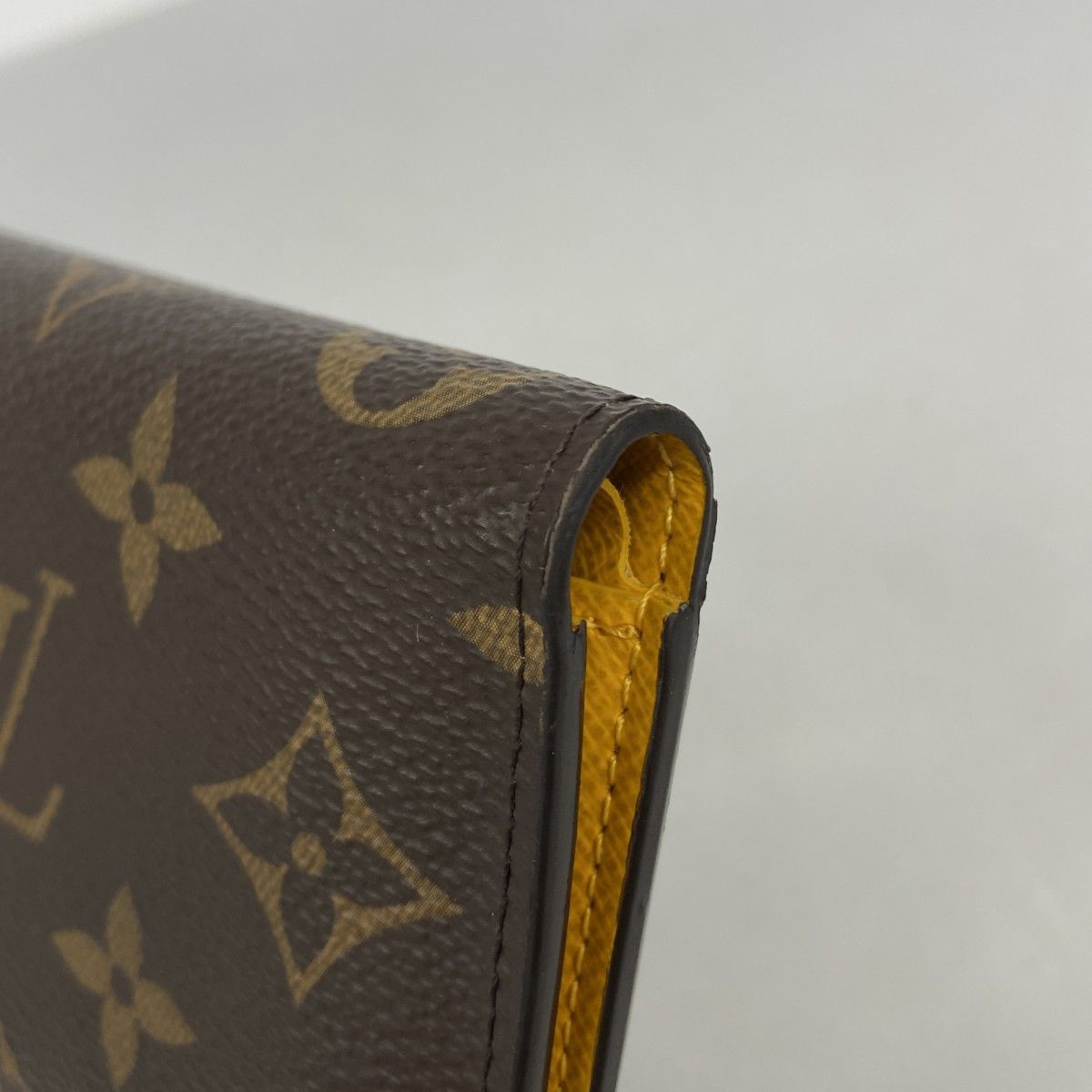 Louis Vuitton Wallet Monogram Portefeuille Lisa Joanne