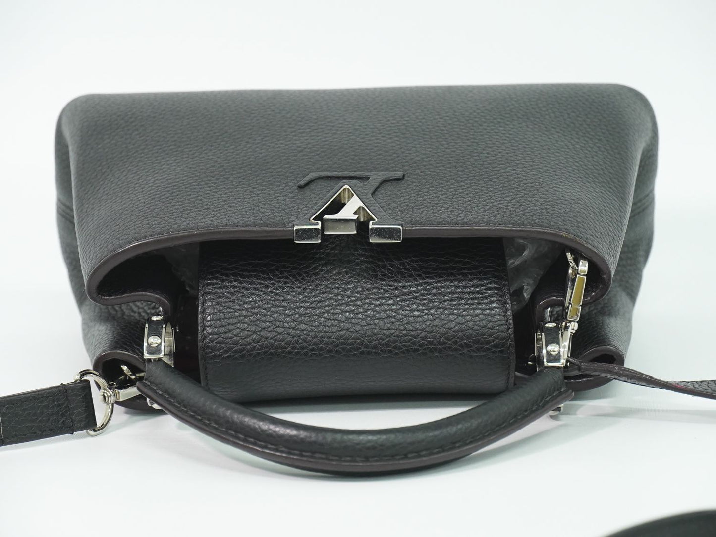 Louis Vuitton LV Capucines BB Taurillon Leather 2-Way Shoulder Bag Noir