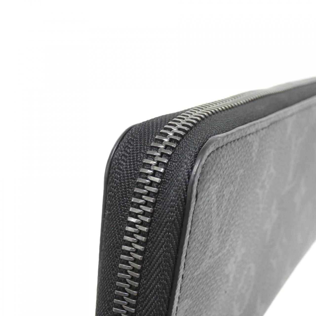 Louis Vuitton Monogram Eclipse Zippy Wallet Horizontal