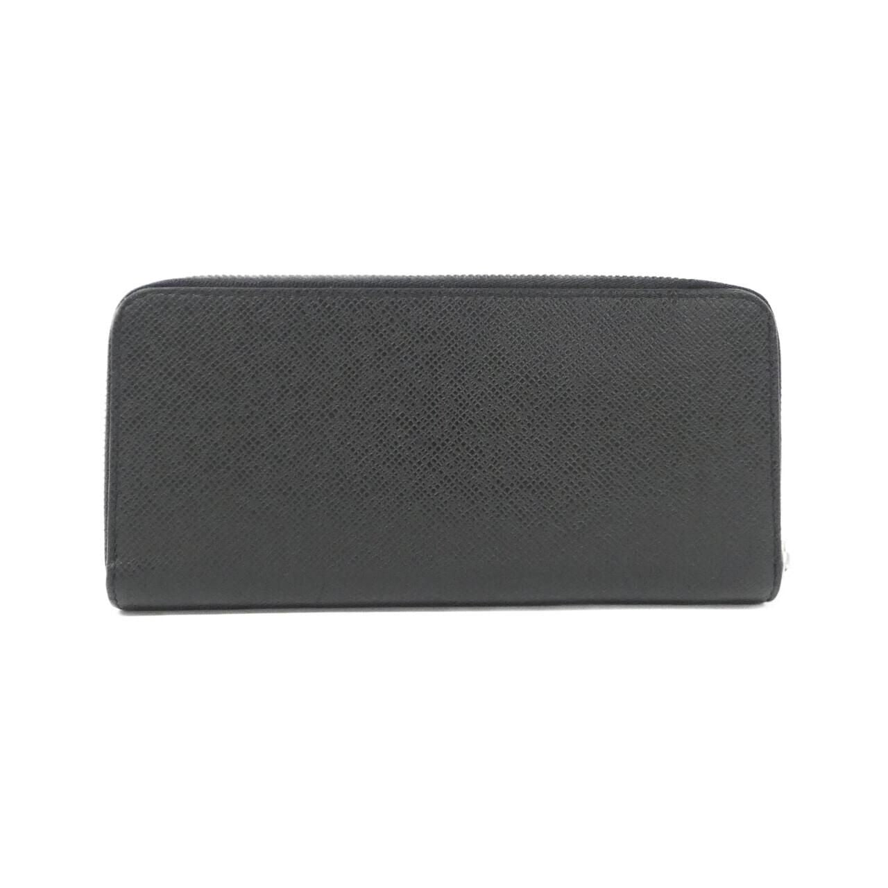 Louis Vuitton Taiga Zippy Wallet Horizontal
