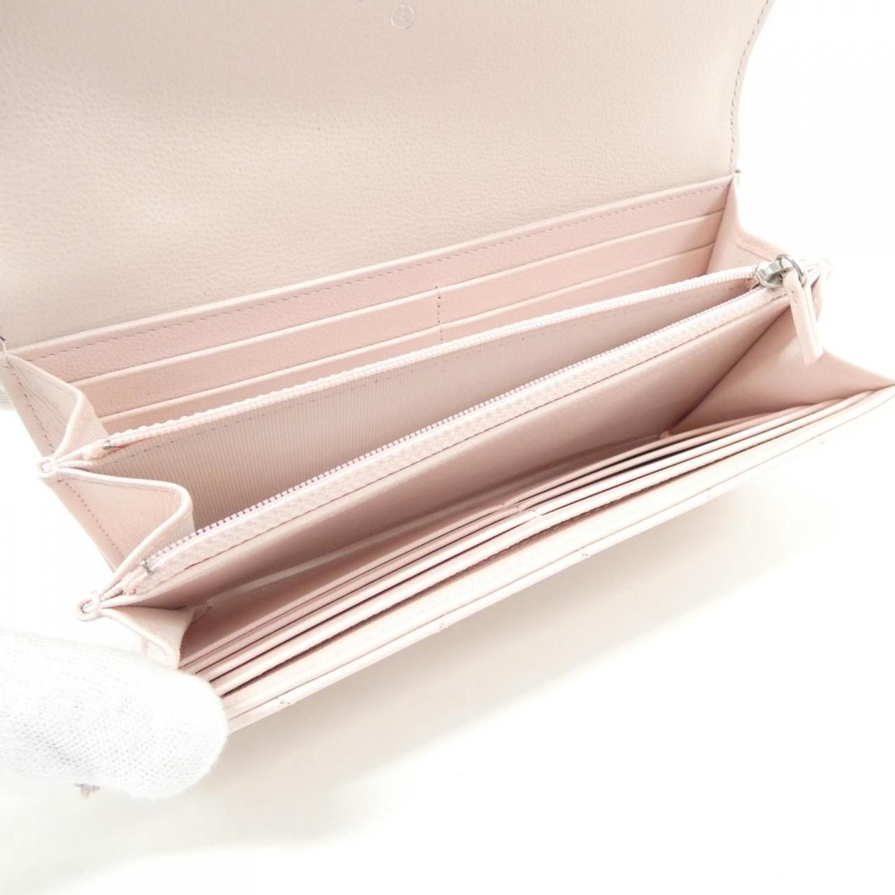 Chanel Wallet Pink