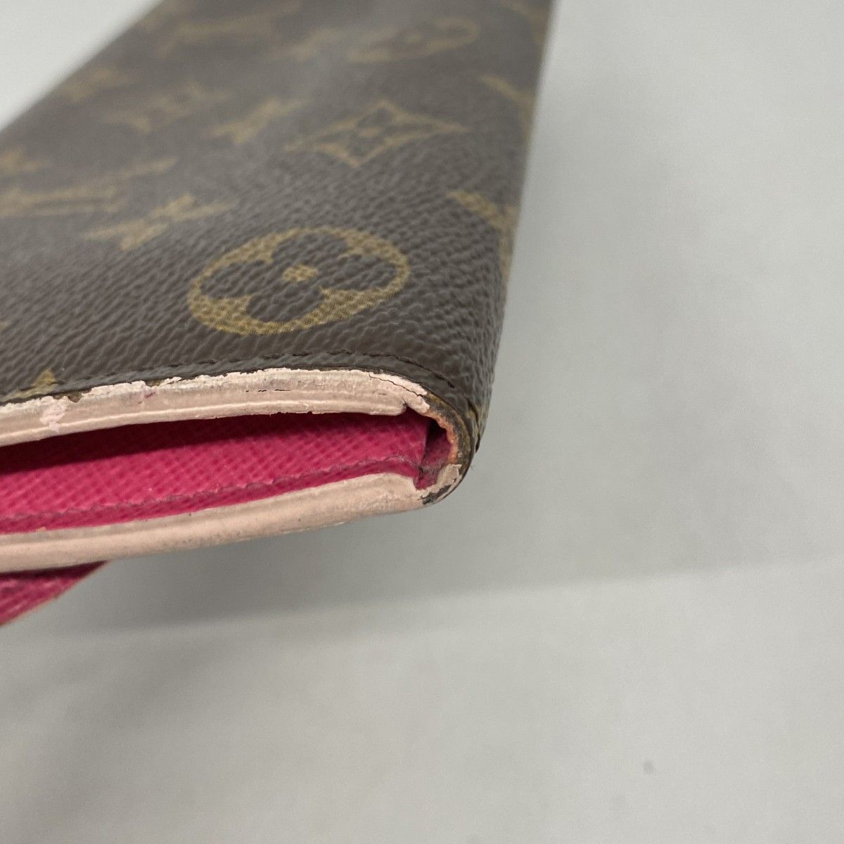 Louis Vuitton Wallet Monogram Portefeuille Emily Flower Charm Hot Pink Cles