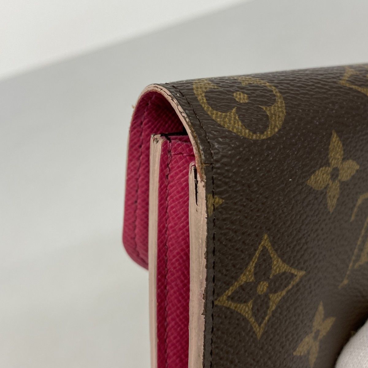 Louis Vuitton Wallet Monogram Portefeuille Emily Flower Charm Hot Pink Cles