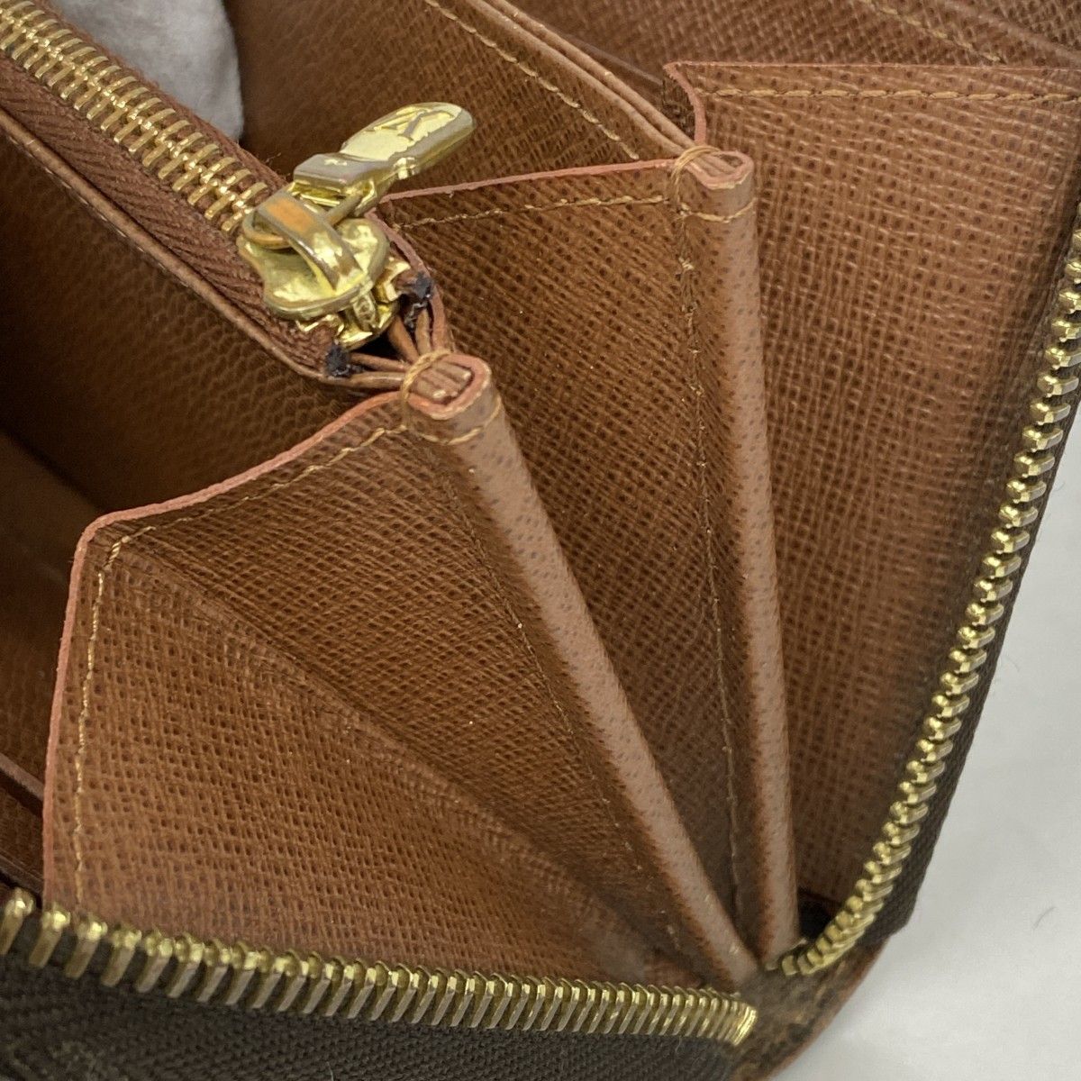 Louis Vuitton Wallet Monogram Zippy Brown