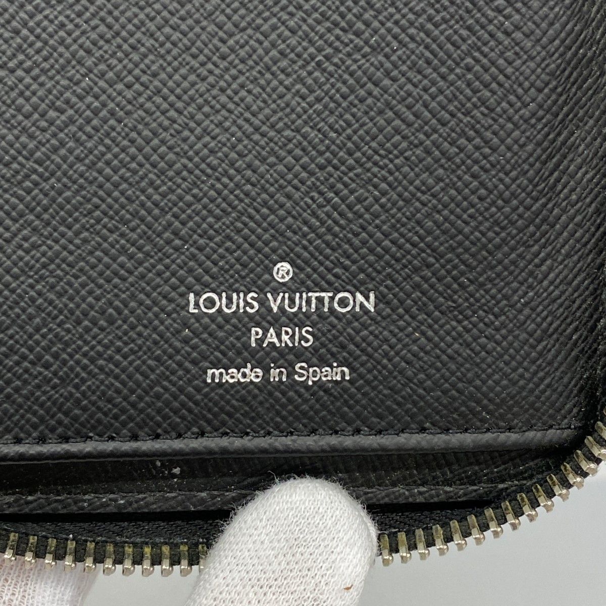 Louis Vuitton Wallet Damier Graphite Zippy Vertical Black