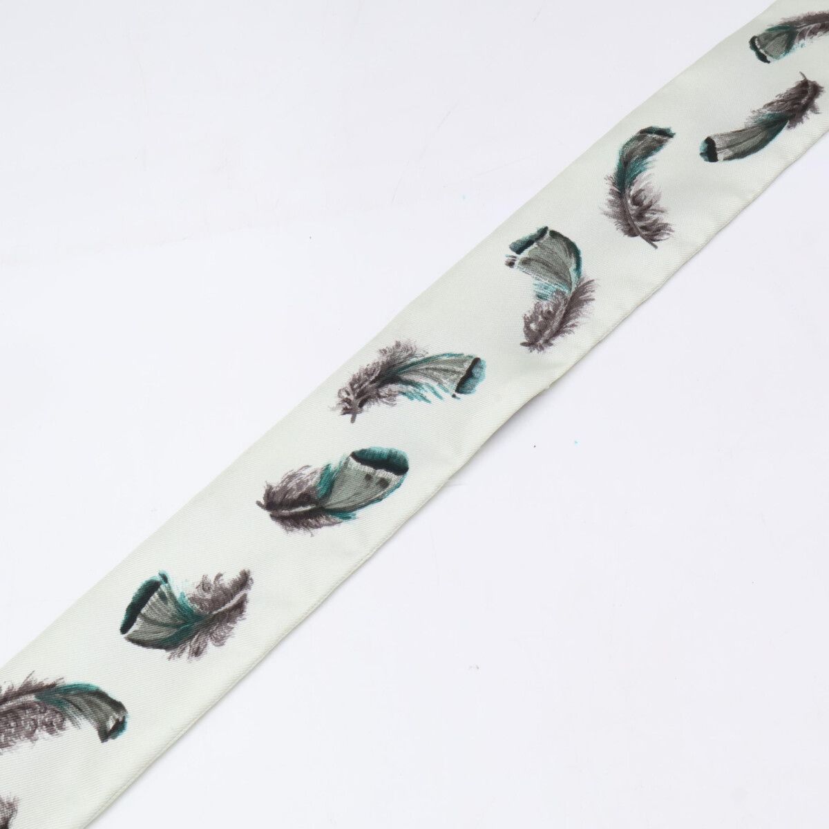 Hermes Feathers Silk Twilly Scarf