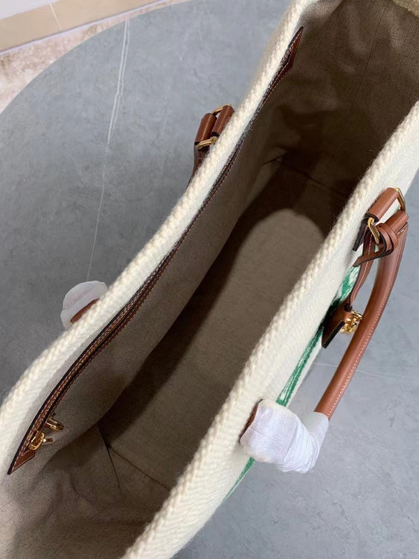 Luxurious Totes - Latest - 5993