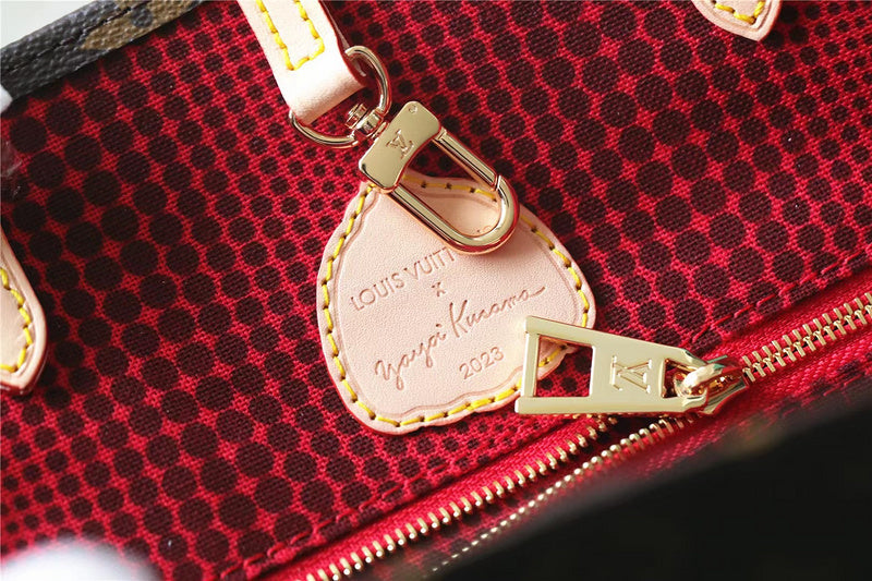 Lux-Totes - LOV Bags - 461