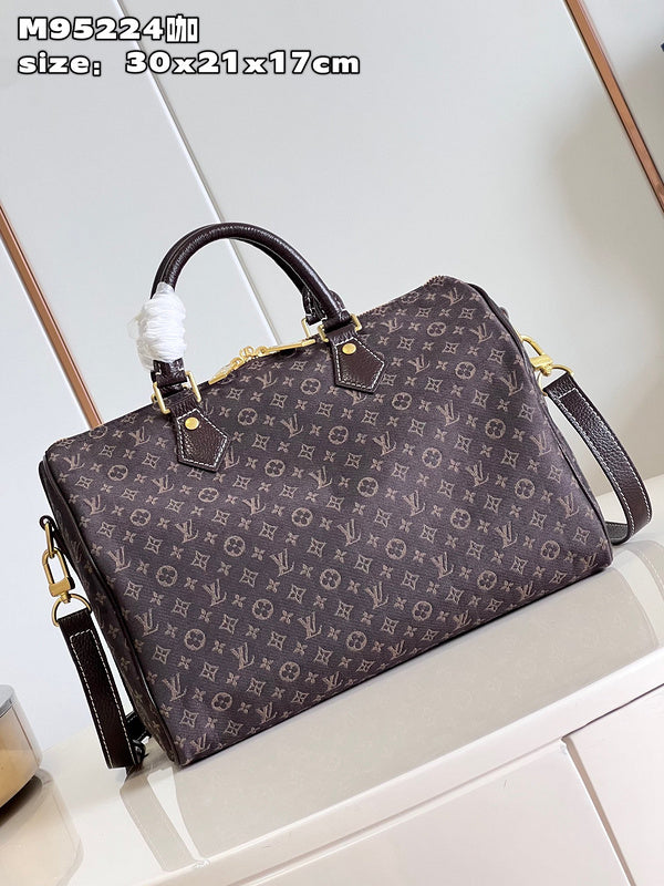 LOV - Luxurious Totes - 191