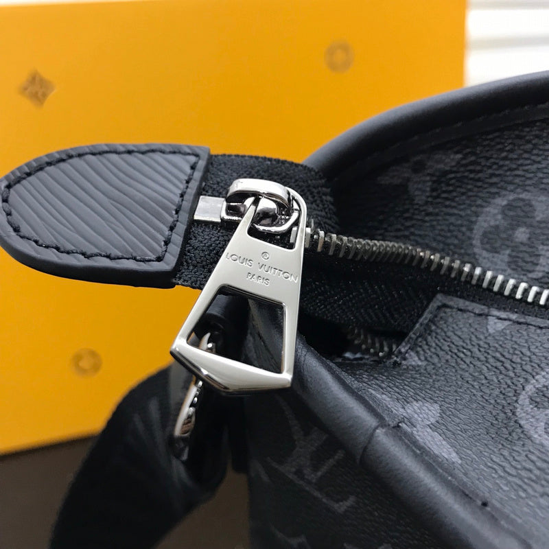 LOV - Luxurious Totes - 1410