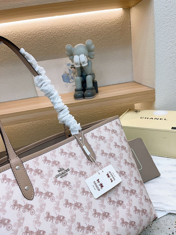 Luxurious Totes - CCH2 Bags - 004