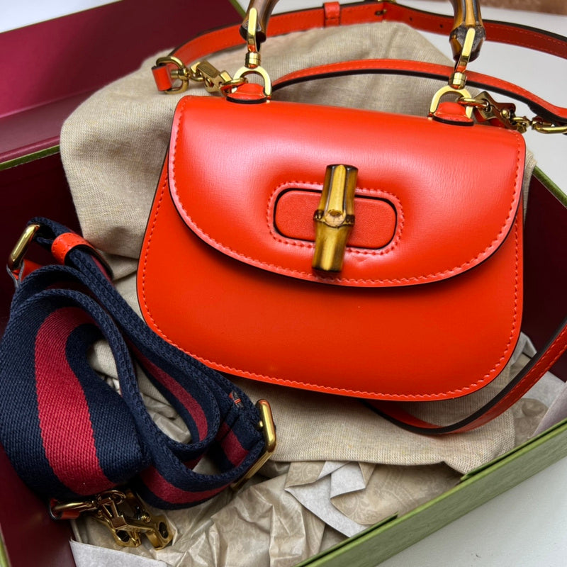 GUI - Luxurious Totes - 079