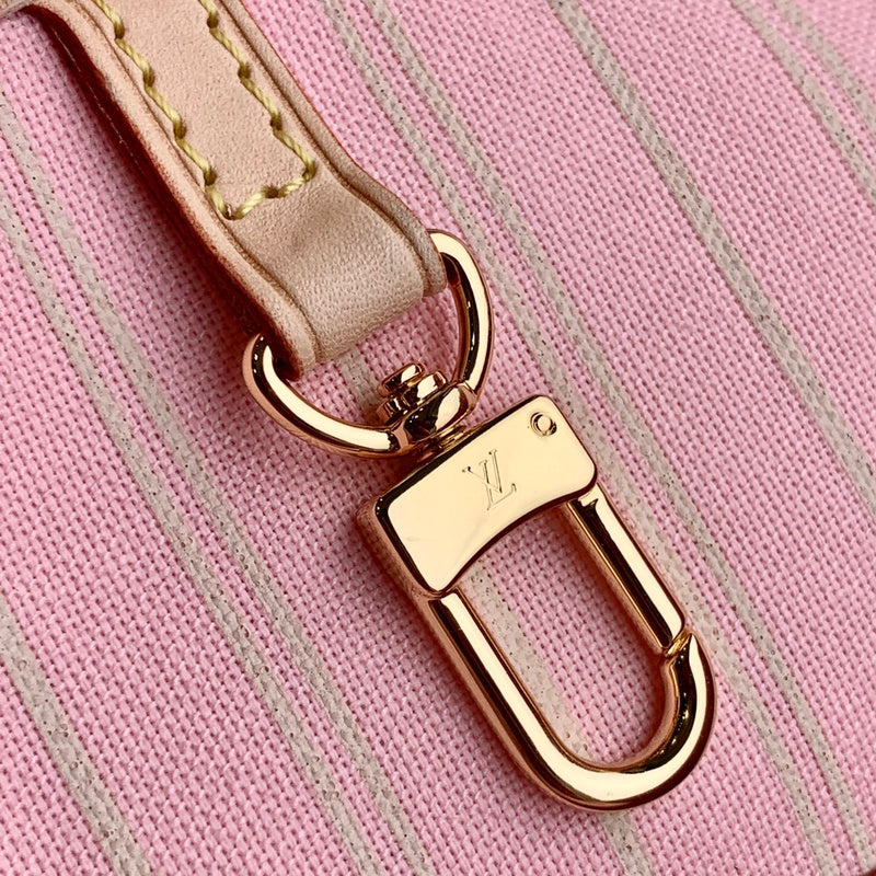 LOV - Luxurious Totes - 2446